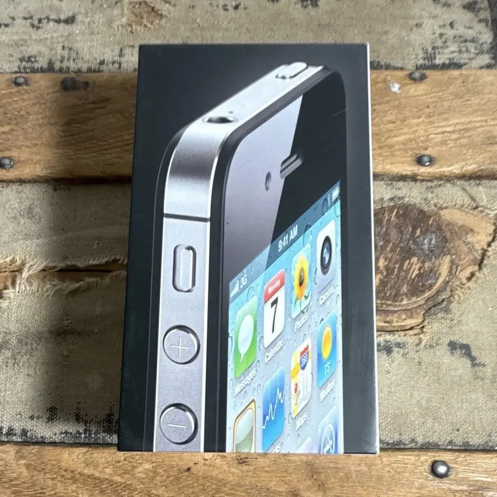 Apple iPhone 4 16GB Black 5MP Smartphone PARTS